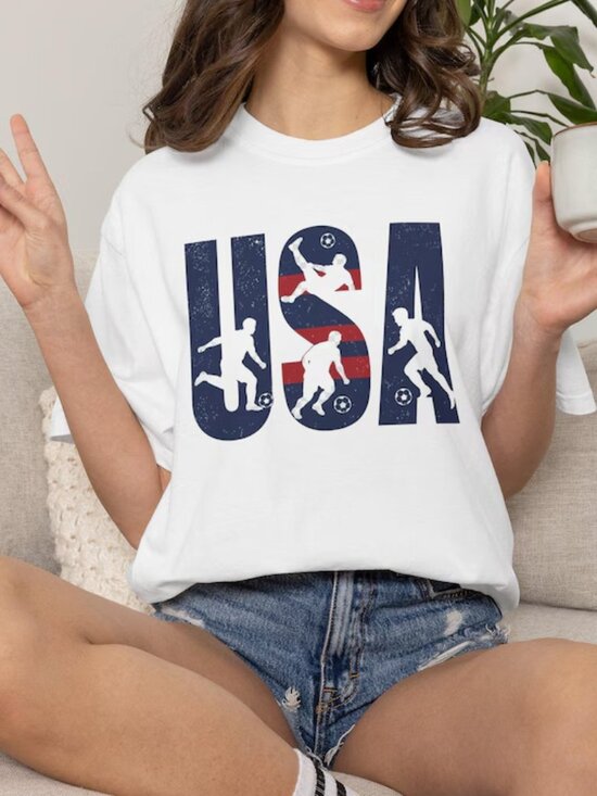 Bradley Tops - USA Soccer T-Shirt, Retro American Football Fan Tee, Sports Outfit T Shirt